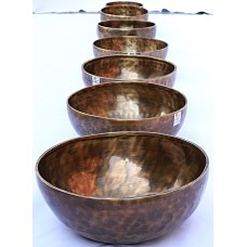 Harmonic Healing,  Musical Signing bowls SET, CHAKRA HEALING, TIBETAN SINGING BOWLS SET OF 7 NOTES -15.5-22.5 Cm